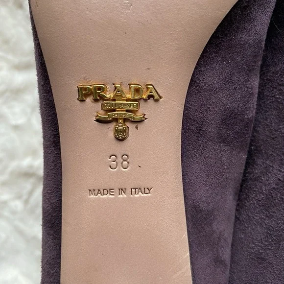 Prada Purple Suede Kitten Heel Pumps Size 38 US 7.5 Pointed Toe Luxury Italian - Picture 10 of 12